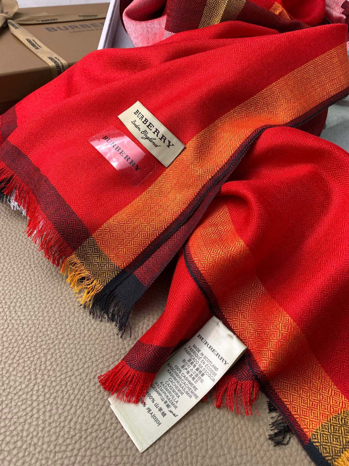 BURBERRY SCARF 200 CM IN ORANGE RED CASHMERE 394730