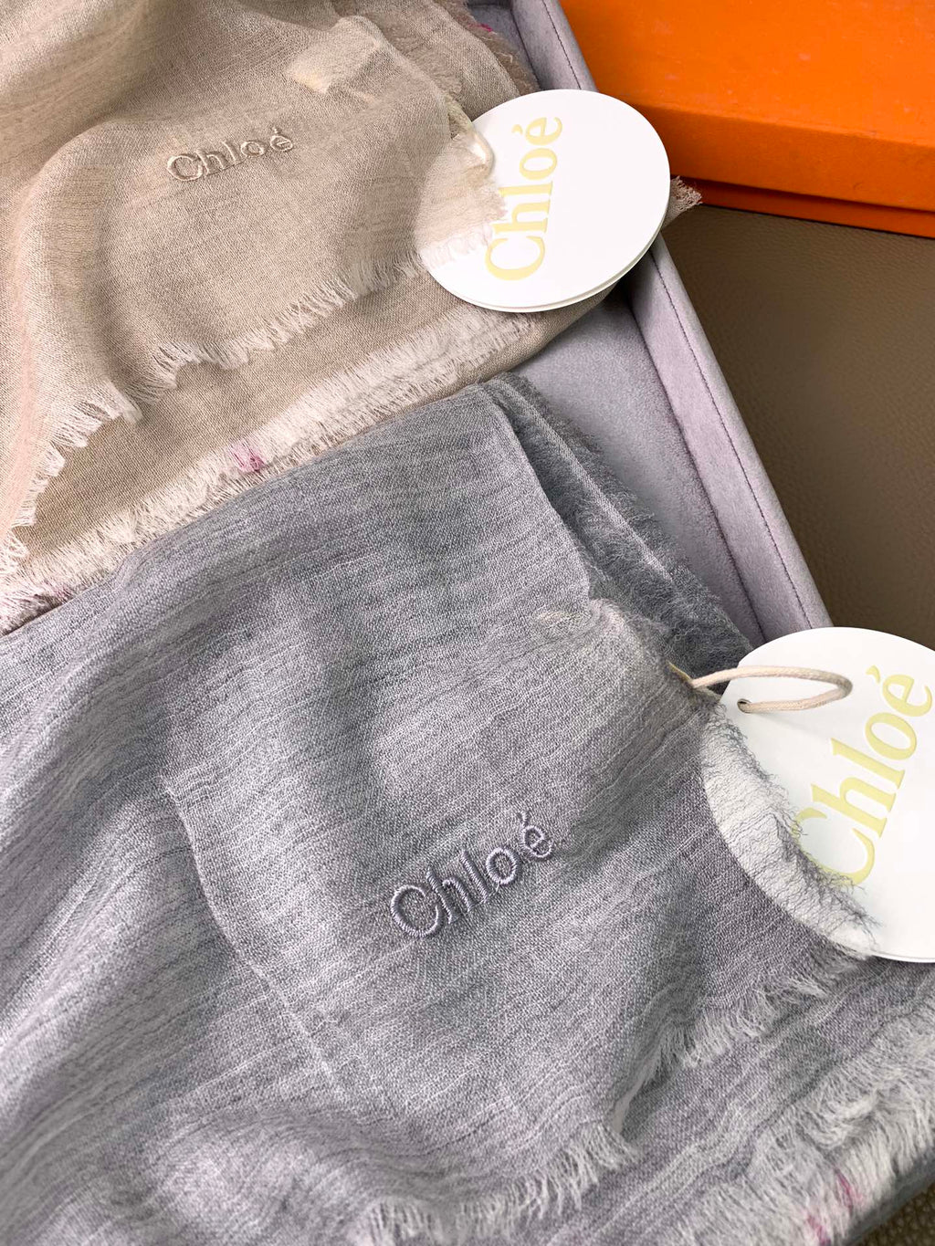 CHANEL SCARF 200 CM IN TAN BEIGE CASHMERE 386538