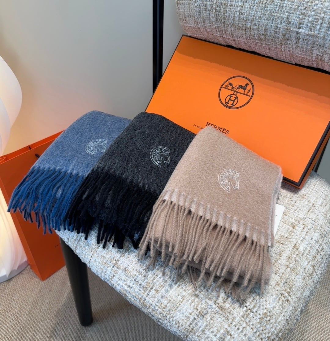 HERMES HERMES 25S SCARF 190 IN CASERE 854639