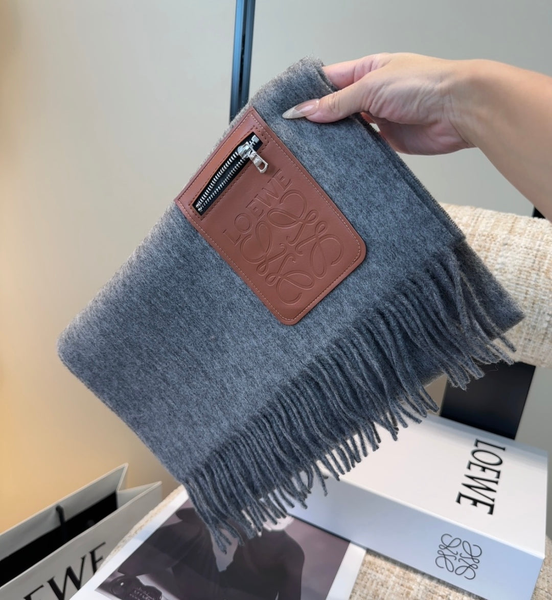 LOEWE 25S SCARF 180 IN CASHMERE 858212