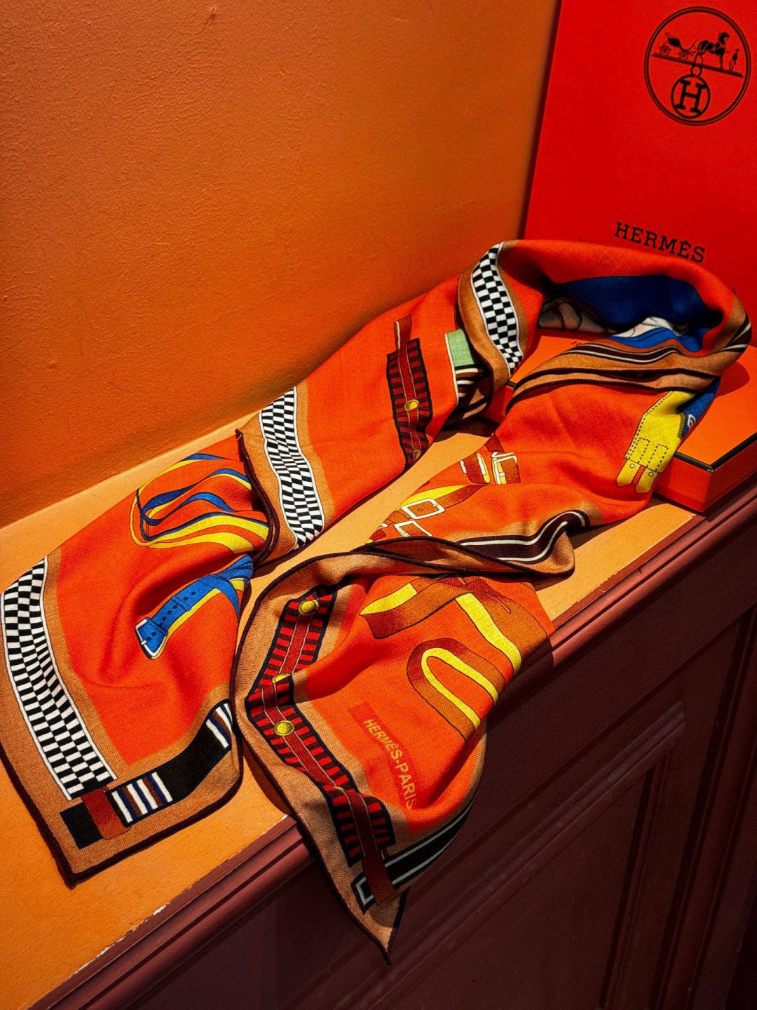 HERMES HERMES 25S SCARF 140 IN SILK CASERE 989482