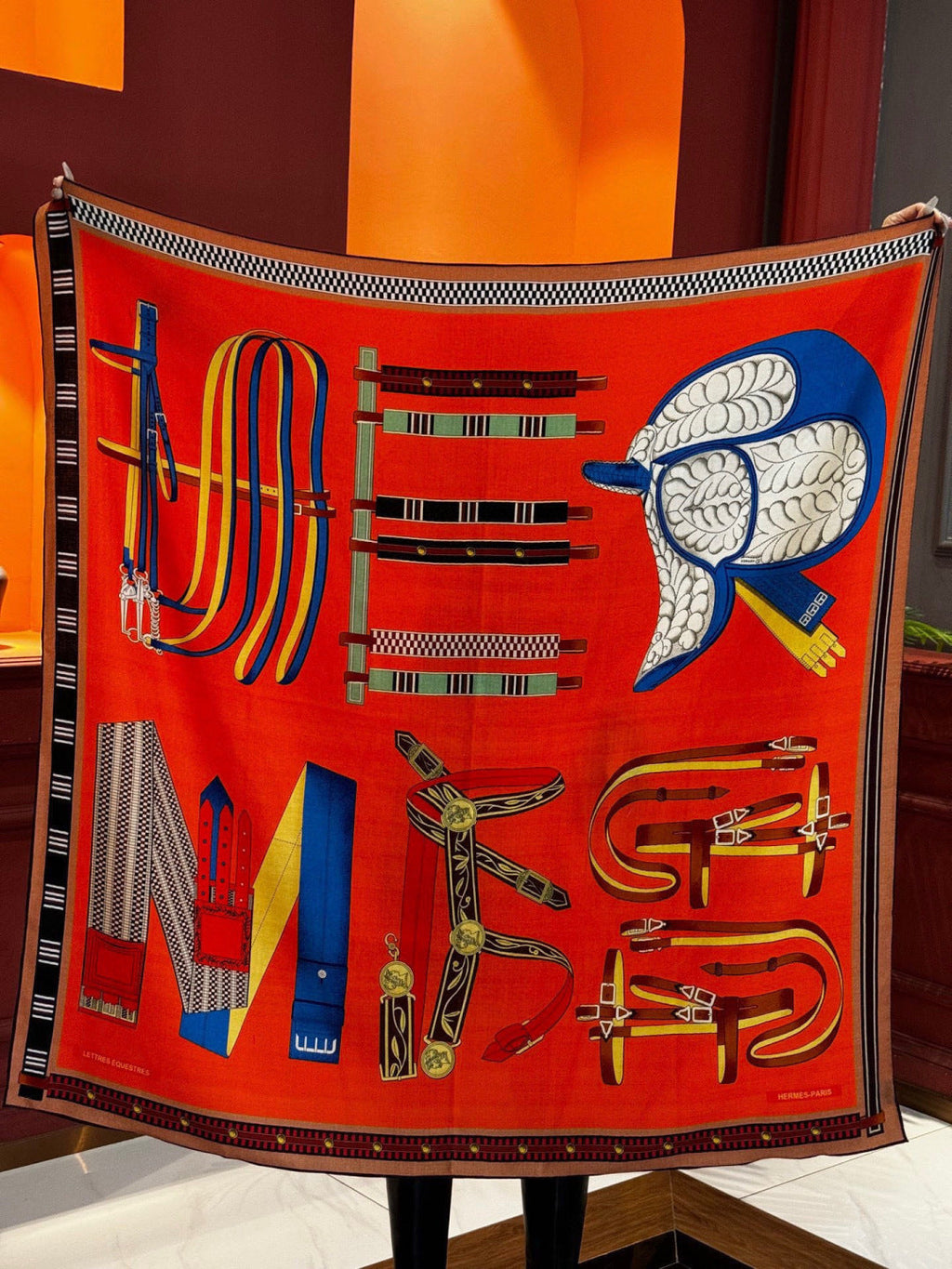 HERMES HERMES 25S SCARF 140 IN SILK CASERE 989482
