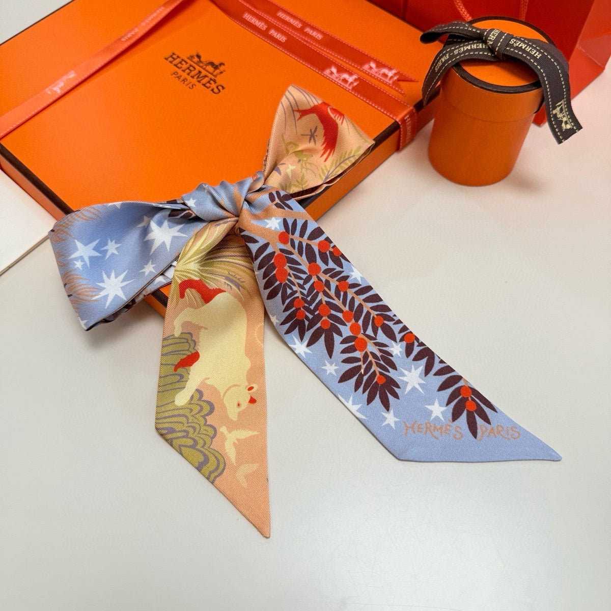 HERMES HERMES 25S SILK NECKERCHIEF 86 IN SILK 714350