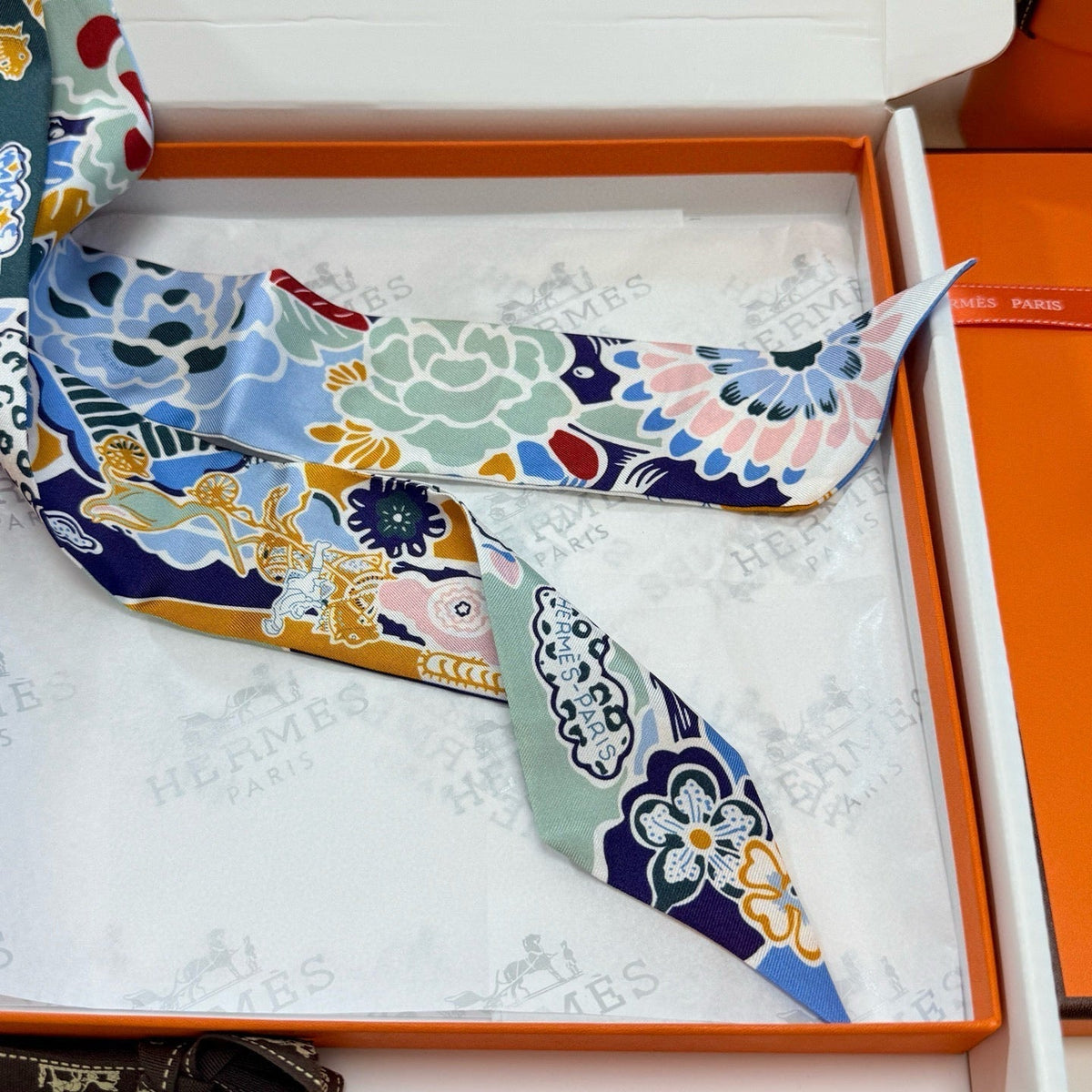HERMES HERMES 25S SCARF 90 IN SILK 854959