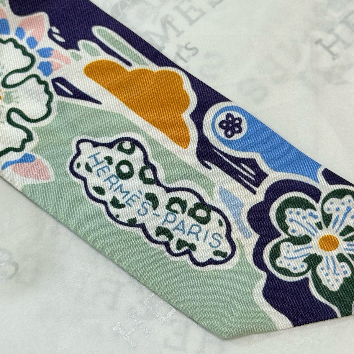 HERMES HERMES 25S SCARF 90 IN SILK 854959