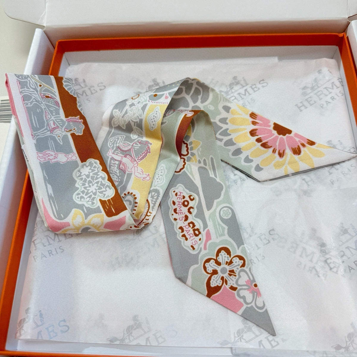 HERMES HERMES 25S SCARF 90 IN SILK 854960