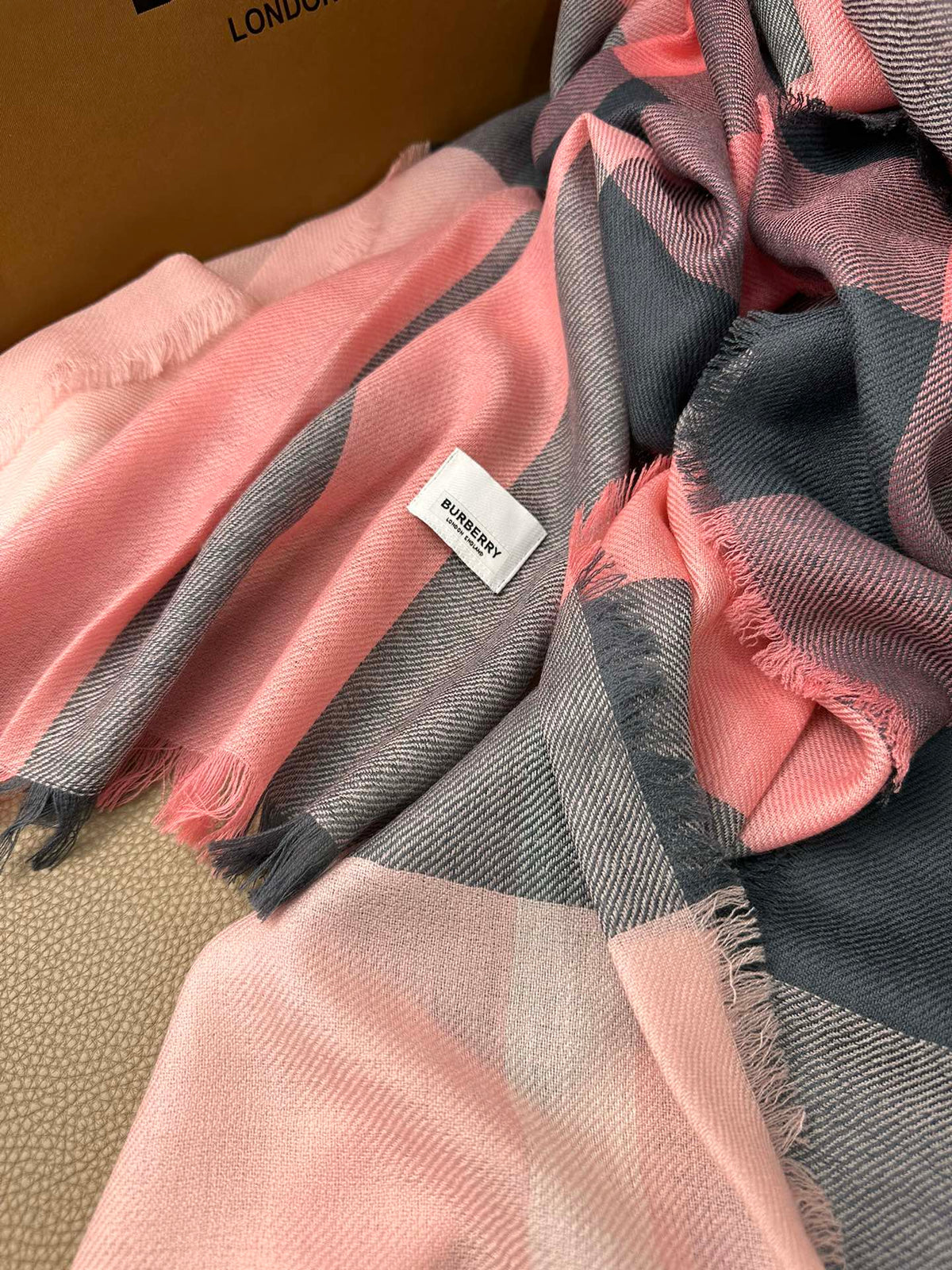 BURBERRY BBR SCARF 200 CM IN CASHMERE 474279