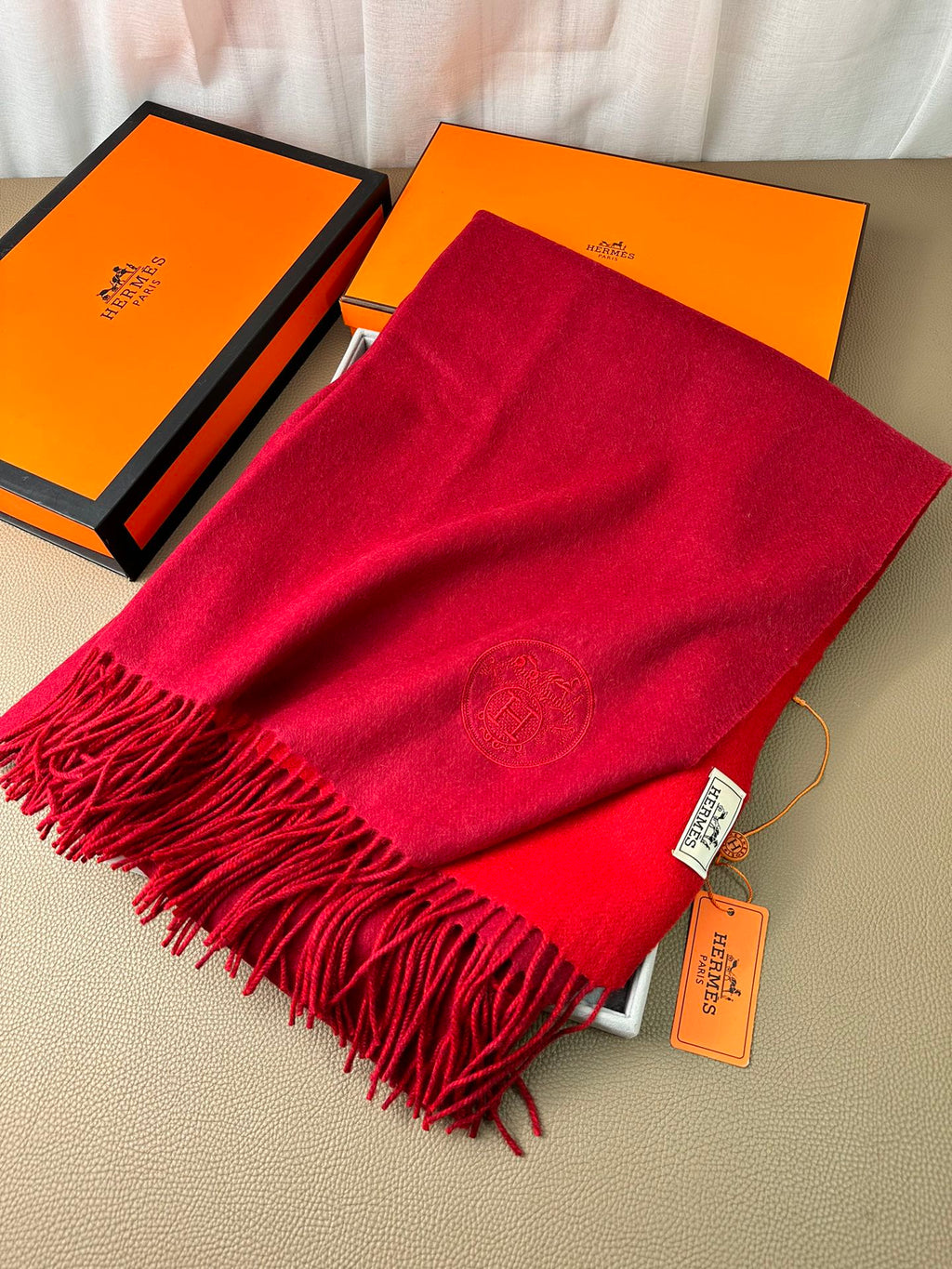 HERMES DOUBLE-FACE SCARF 200 CM IN CRIMSON RED CASERE
