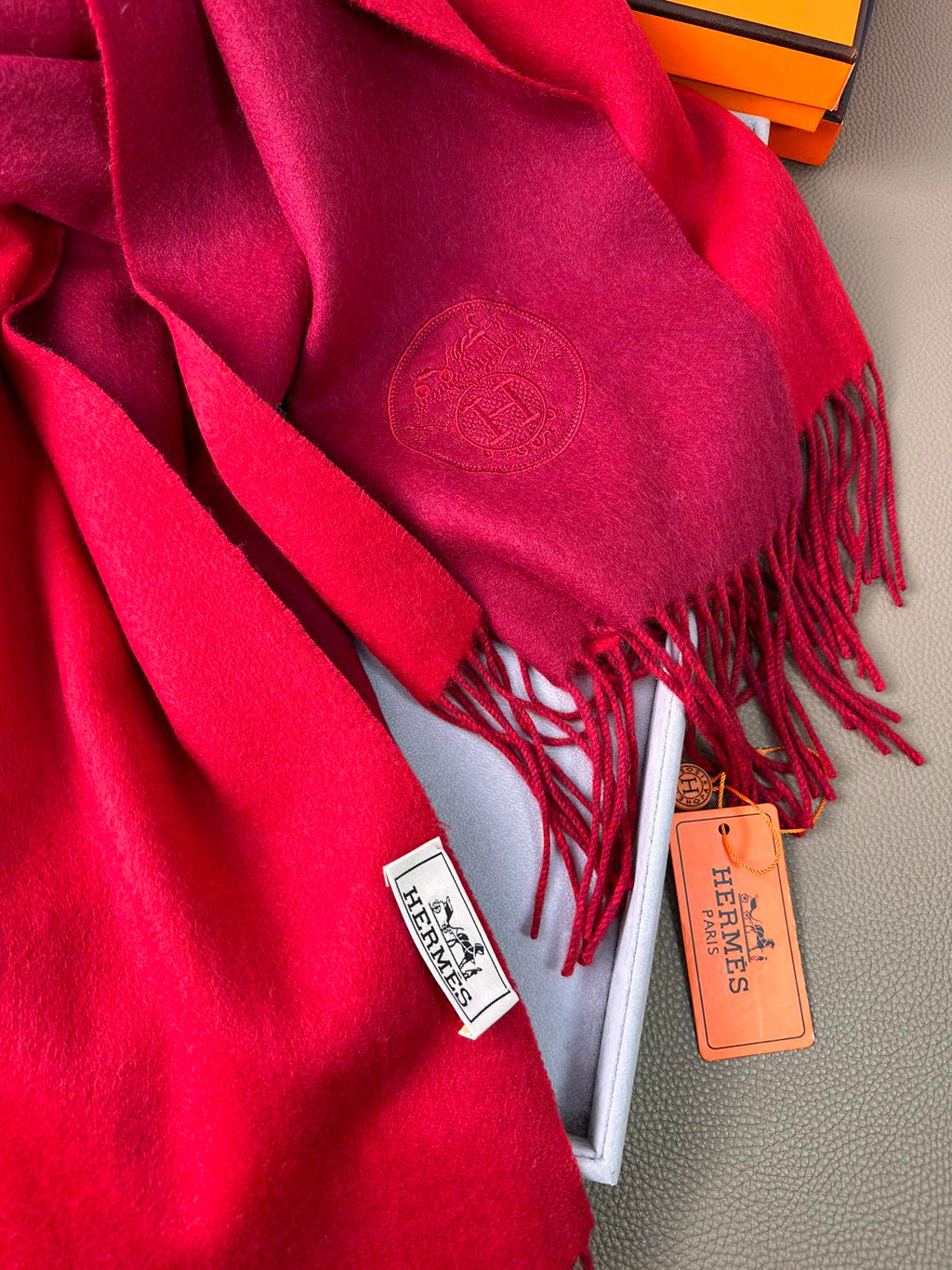 HERMES DOUBLE-FACE SCARF 200 CM IN CRIMSON RED CASERE