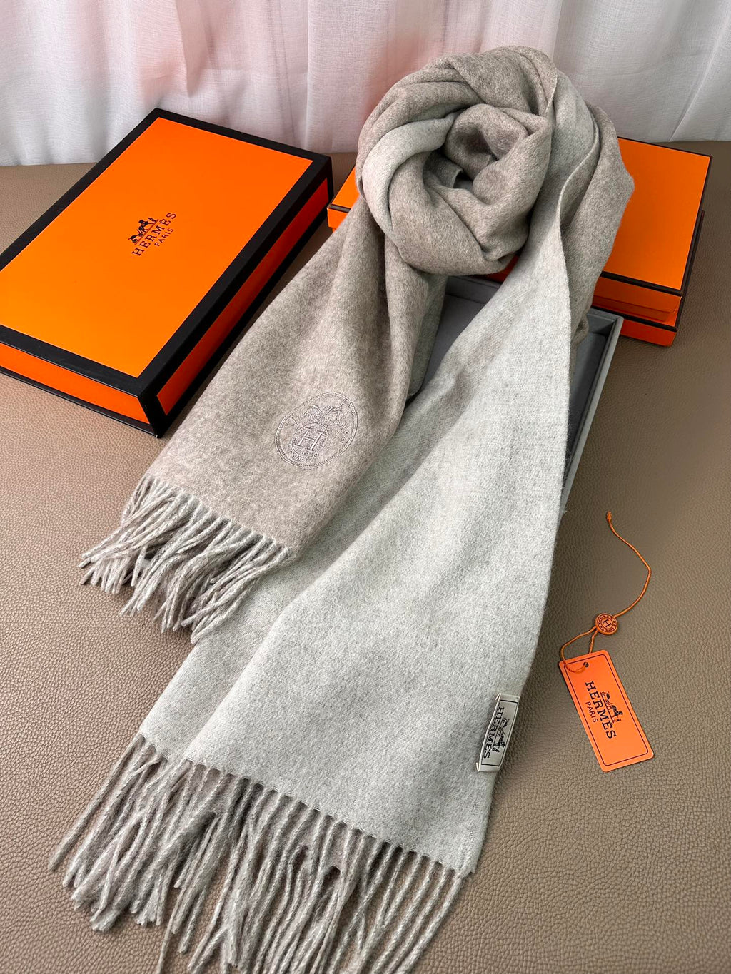HERMES DOUBLE-FACE SCARF 200 CM IN GREY CASERE