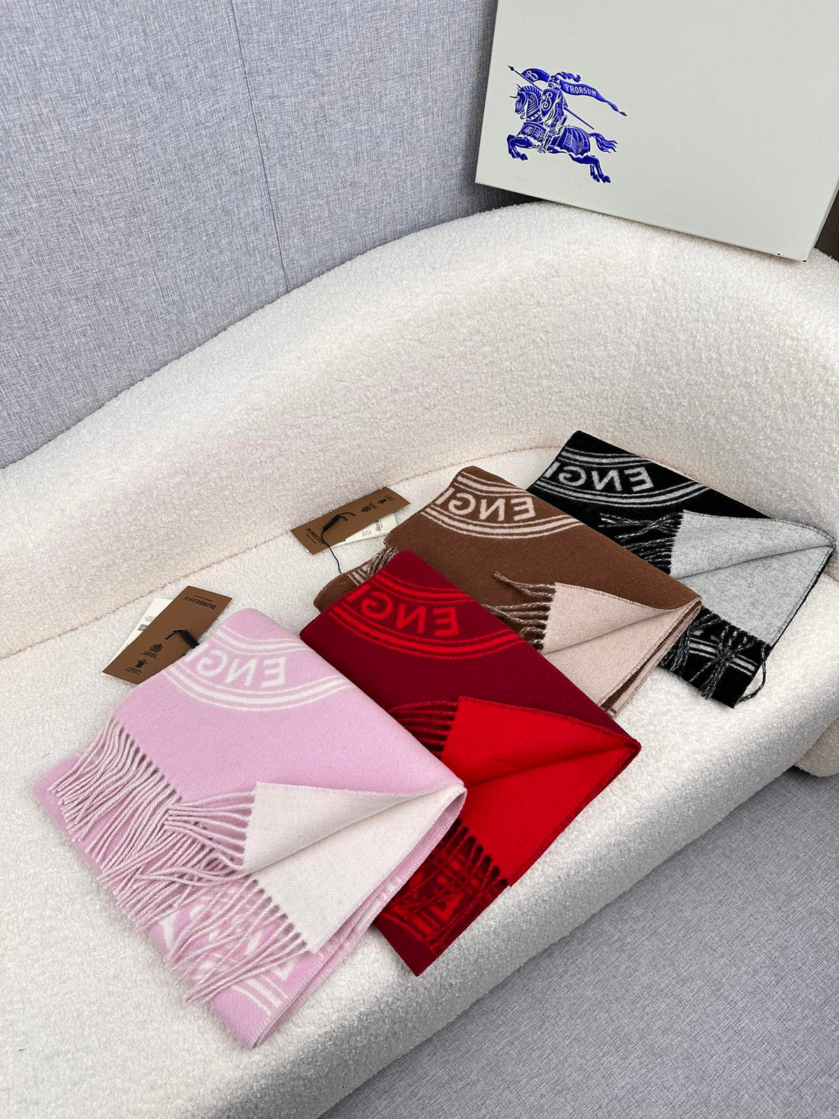 BURBERRY BBR SCARF IN CASHMERE 505316