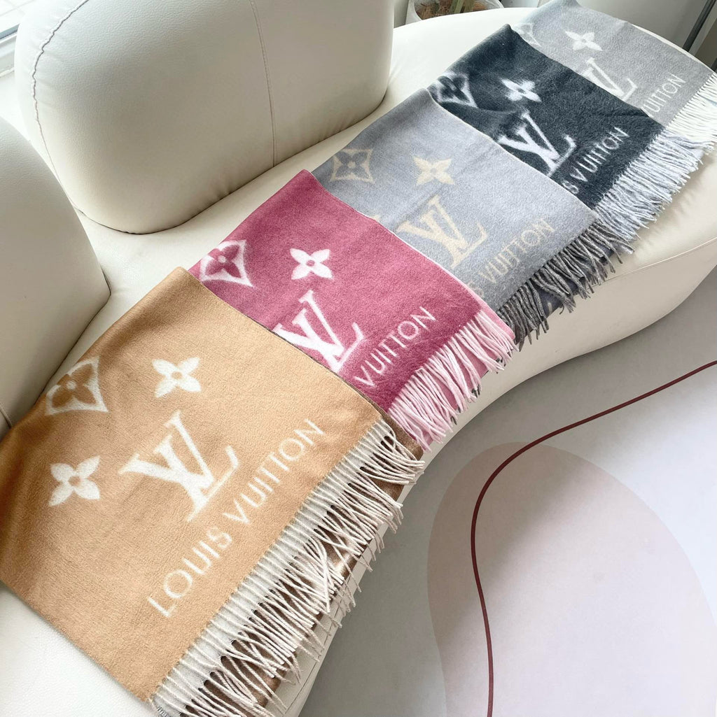 LOUIS VUITTON REYKJAVIK GRADIENT SCARF 220 CM IN COLORFUL CASHMERE 399734