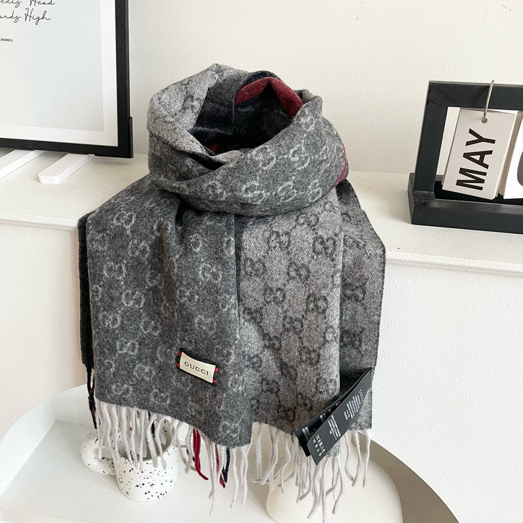 GUCCI SCARF 200 CM IN DARK GRAY MONOGRAM CASHMERE 399764