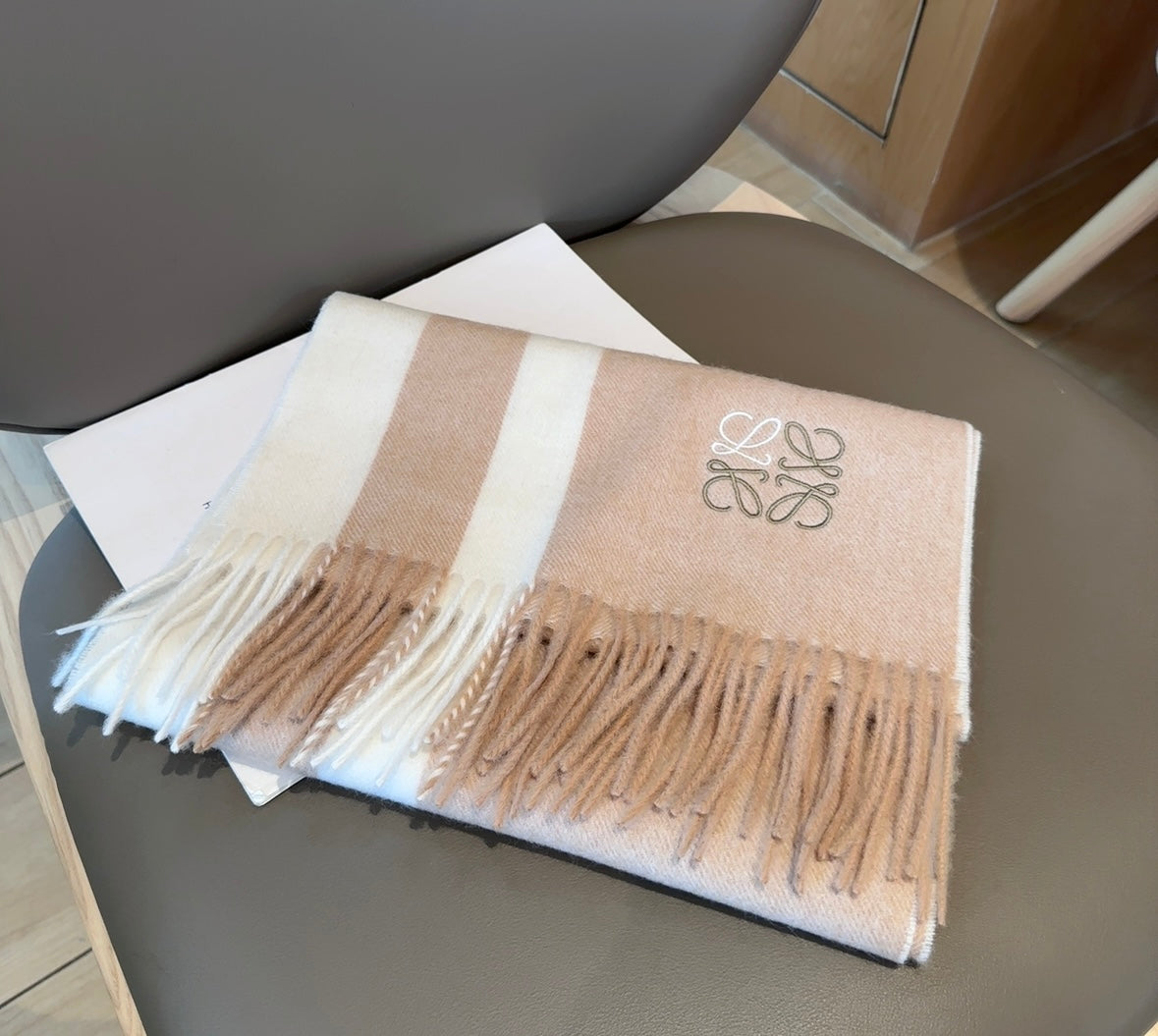 LOEWE 25S SCARF 180 IN CASHMERE 861391