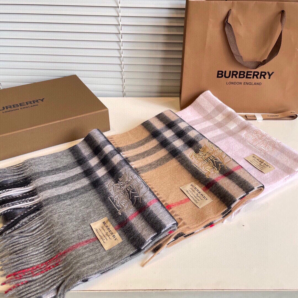 BURBERRY CLASSIC CHECK SCARF 180 CM IN DOVE GRAY MIX BLACK CASHMERE 394771