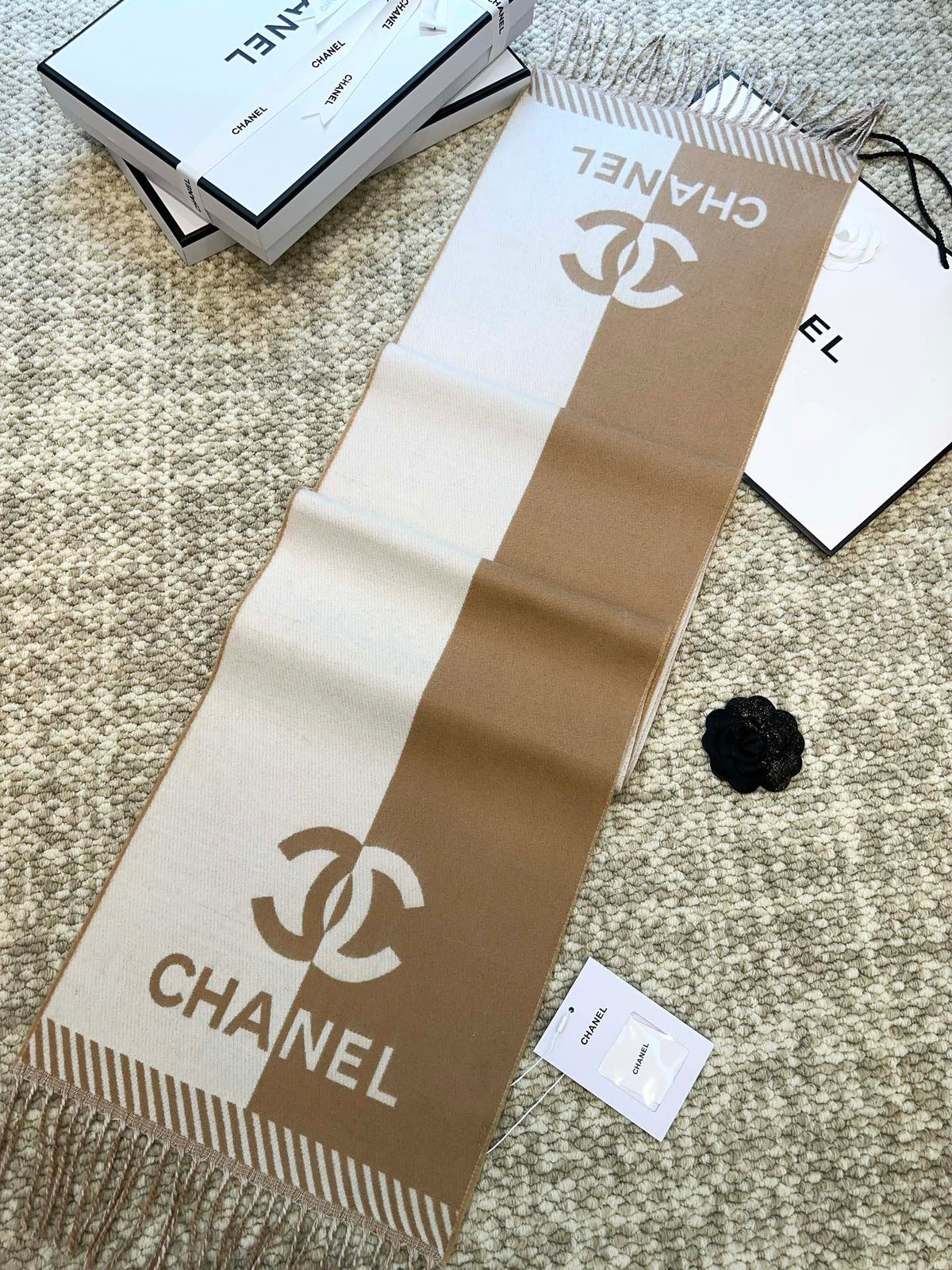 CHANEL SCARF 184 CM IN PEANUT BROWN MIX WHITE MERINO WOOL 393121