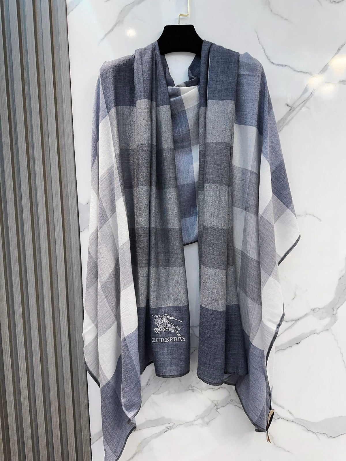 BURBERRY SCARF 200 CM IN COLORFUL CASHMERE 402264