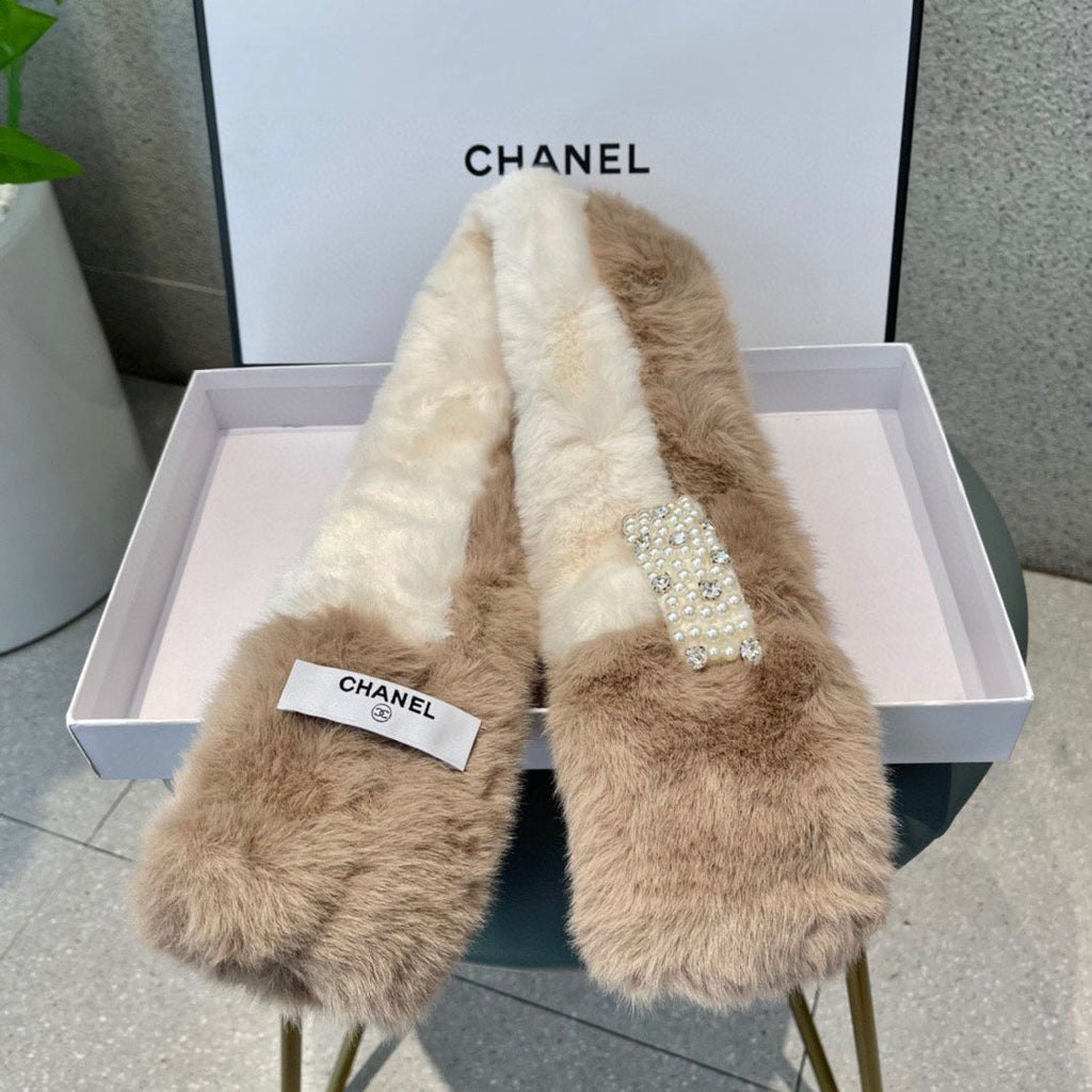 CHANEL SCARF IN CAMEL BEIGE RABBIT FUR 397447