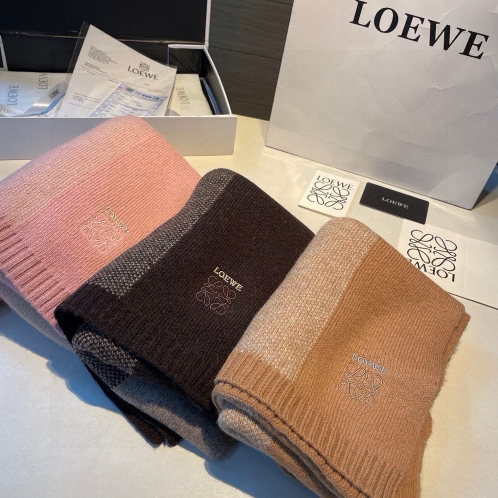 LOEWE SCARF 190 CM IN CHOCOLATE BROWN CASHMERE 390838