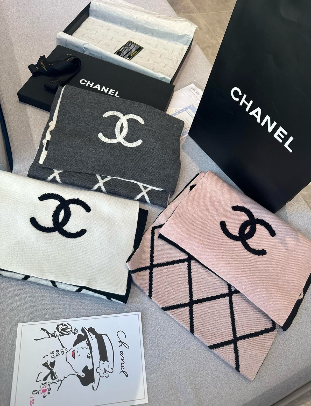 CHANEL SCARF 180 CM IN BLACK MIX WHITE CASHMERE 401971