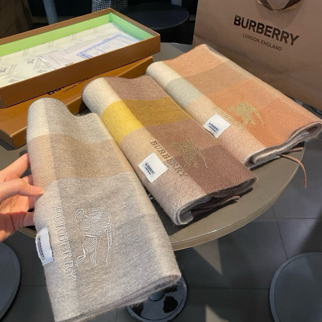 BURBERRY BBR SCARF 180 CM IN CASHMERE 482321