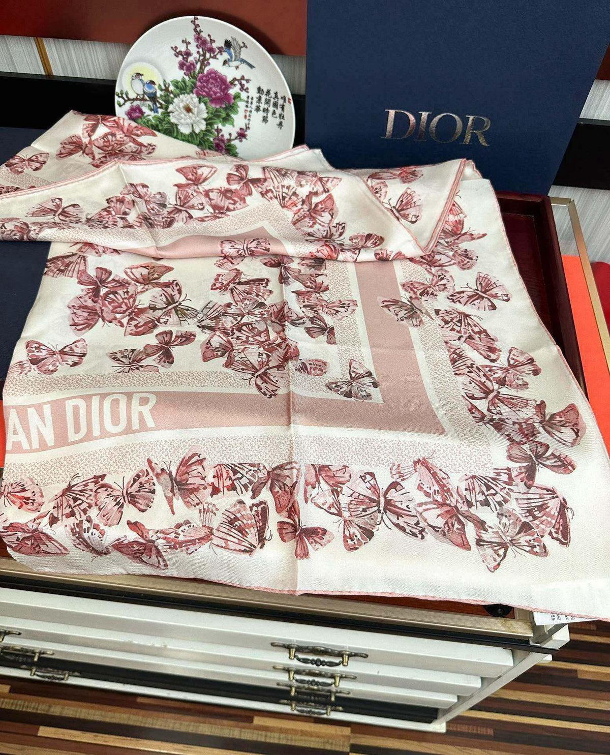 DIOR SCARF 90 CM IN SILK 733845