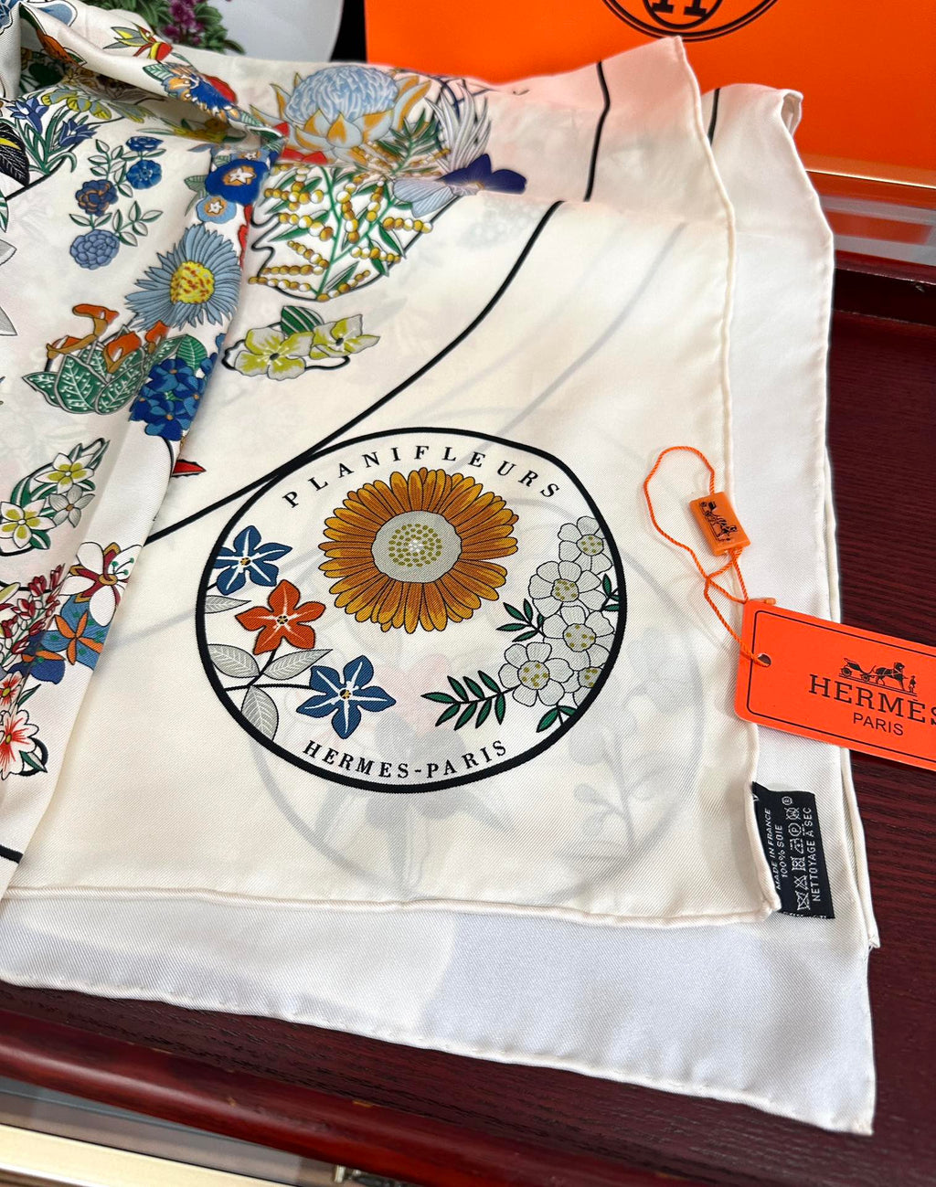 HERMES HERMES 25S SCARF 90 IN SILK 735732
