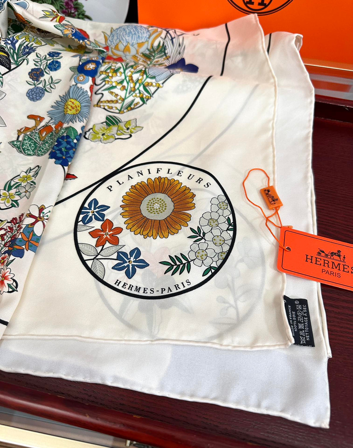 HERMES HERMES 25S SCARF 90 IN SILK 735732