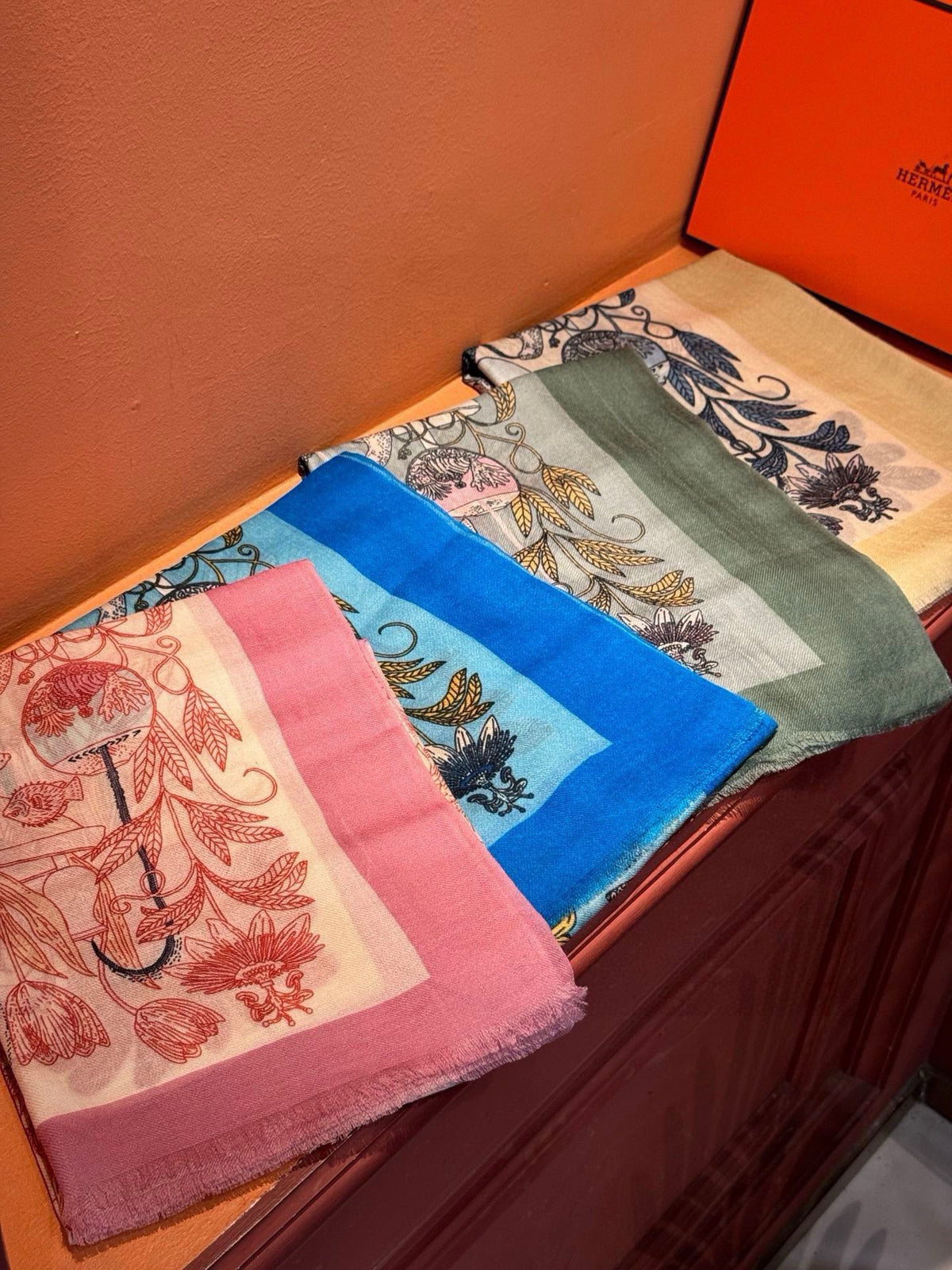 HERMES EXOTIC PARADISE CASERE SCARF 200 CM CREPE PINK MIX COLORFUL CASERE