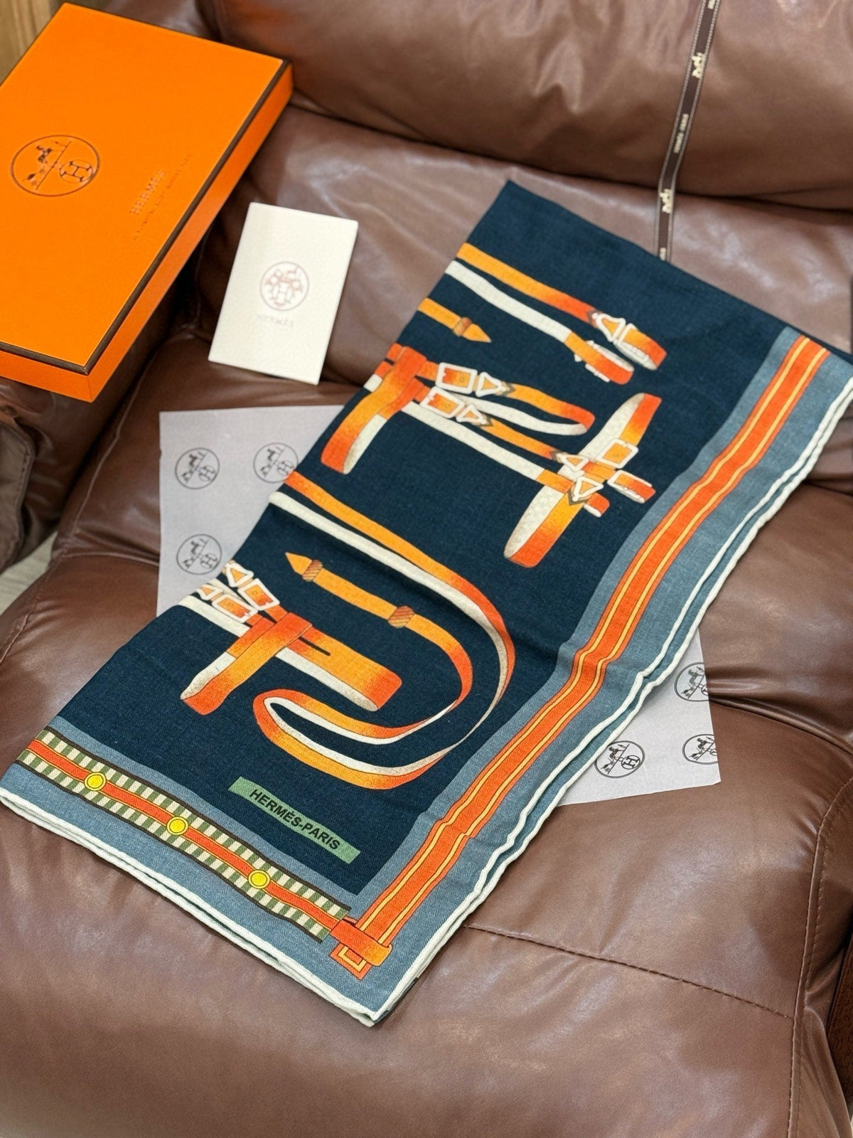 HERMES HERMES 25S SCARF 140 IN CASERE SILK 727300