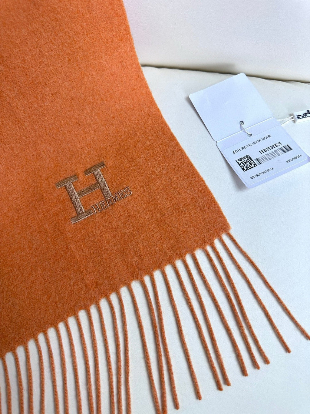 HERMES SCARF 190 CM IN TIGER ORANGE CASERE