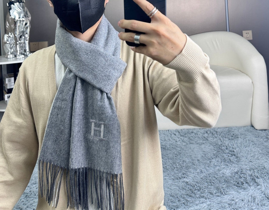 HERMES SCARF 190 CM IN COOL GRAY CASERE