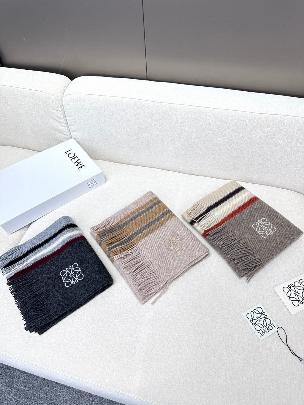 LOEWE SCARF 180 CM IN DARK GRAY CASHMERE 410156
