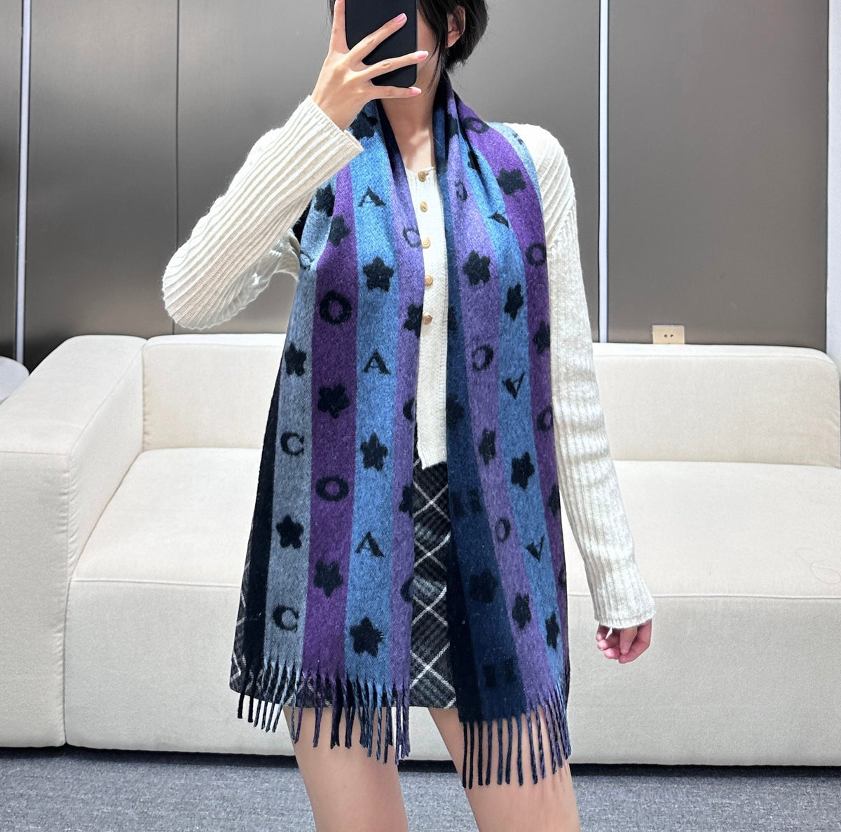 COACH STARS AND STRIPES PRINT SCARF 183 CM IN BLACK AND COLORFUL COTTON WOOL 410184