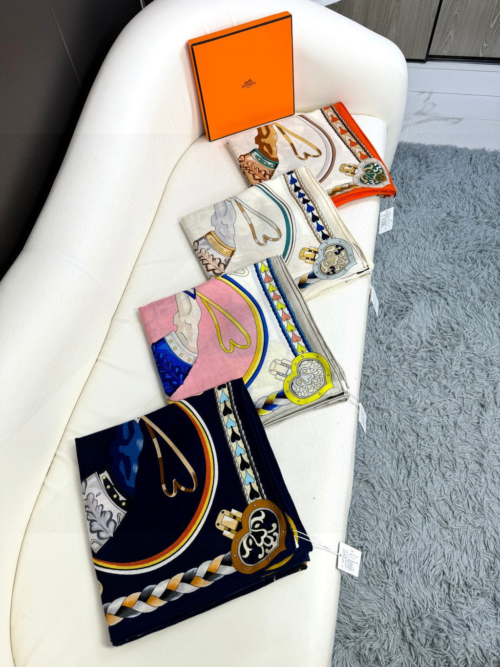 HERMES HERMES 25S SCARF 135 IN CASERE SILK 730649