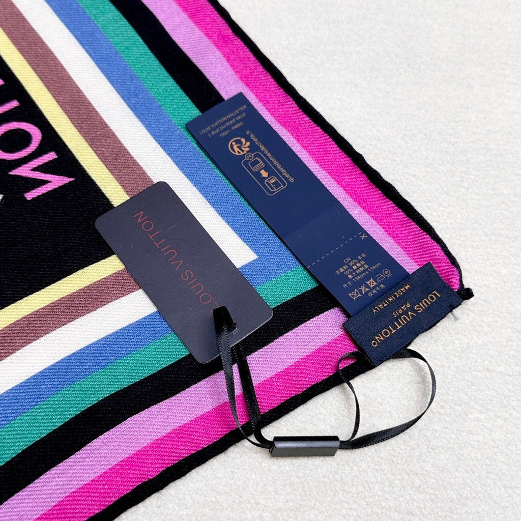 LOUIS VUITTON LV SCARF 134 CM IN WOOL MIX SILK 703623