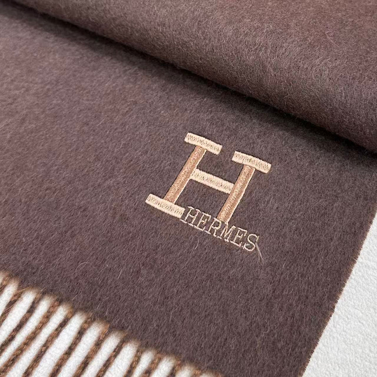 HERMES HERMES 25S SCARF 190 IN CASERE 986000