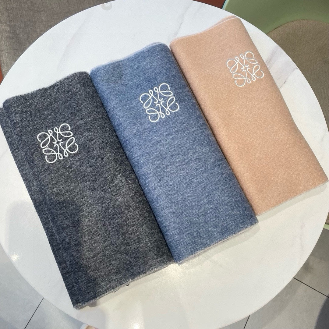 LOEWE SCARF 180 CM IN MOUSE GRAY CASHMERE AND WOOL 403756