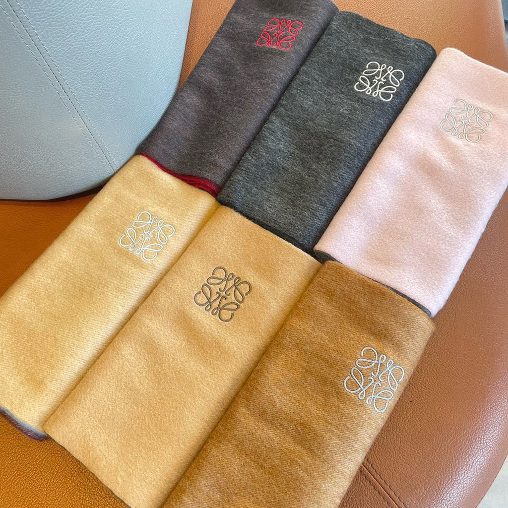 LOEWE SCARF 180 CM IN COLORFUL CASHMERE AND WOOL 411661