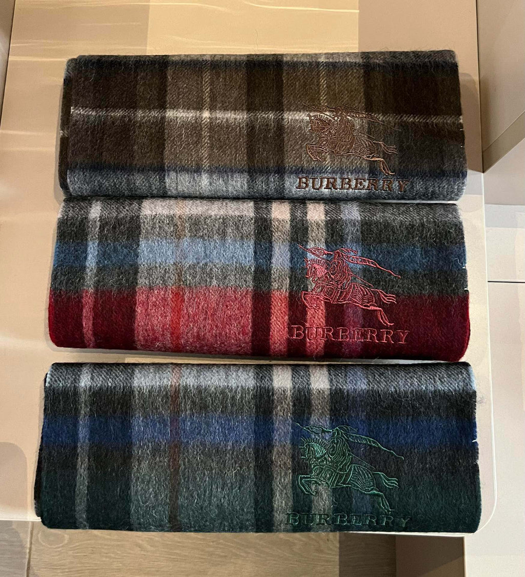 BURBERRY BBR SCARF 180 CM IN CASHMERE 489751