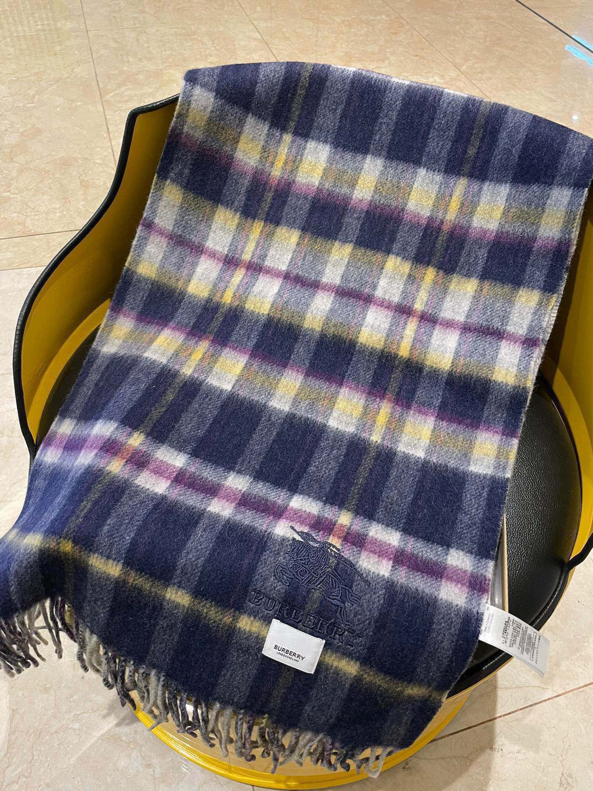 BURBERRY SCARF 200 CM IN COLORFUL CASHMERE 402195