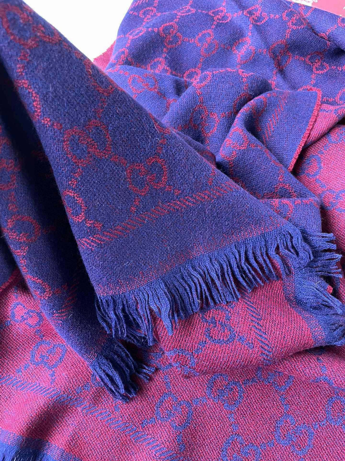 GUCCI SCARF 180 CM IN VIOLET PURPLE  PATTERN MONOGRAM WOOL 407526
