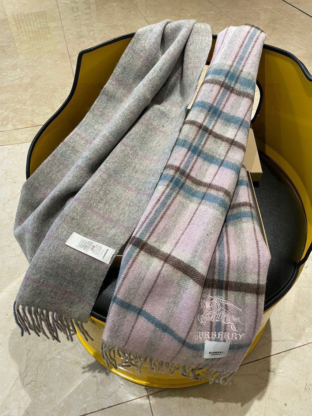 BURBERRY BBR SCARF 200 CM IN CASHMERE 481390