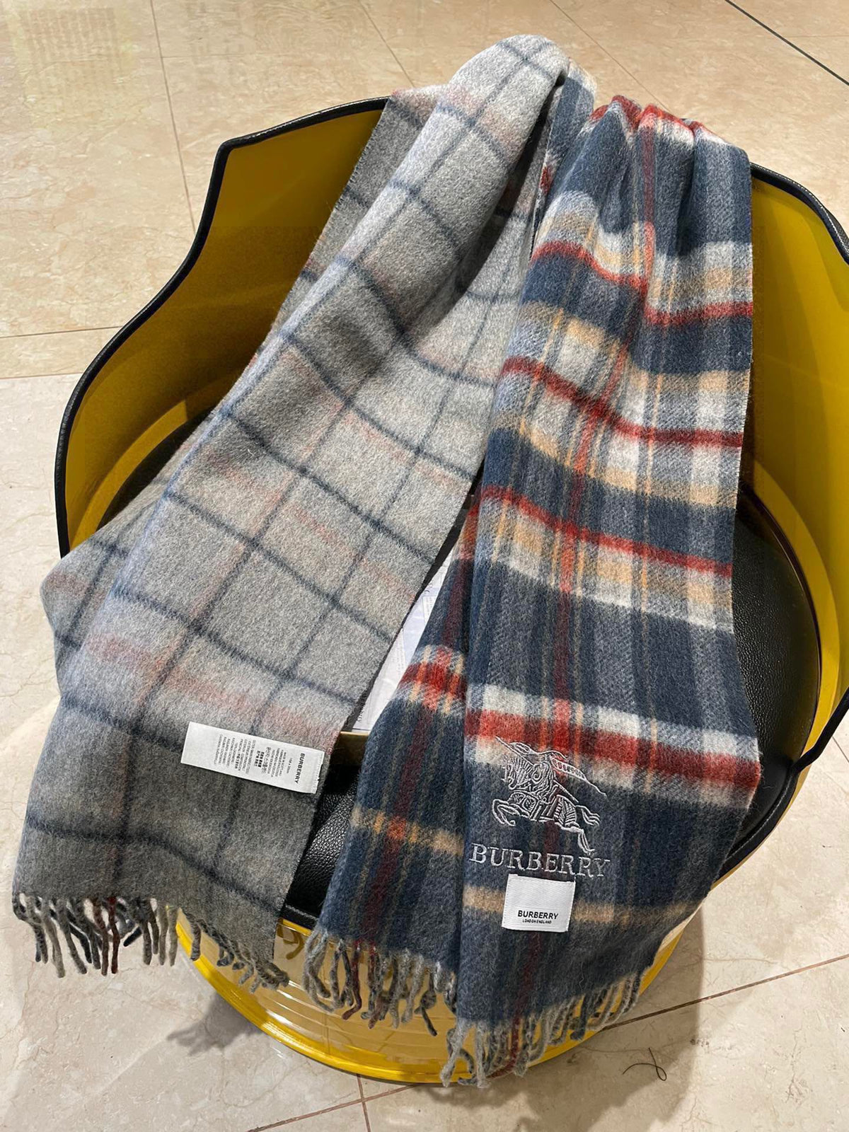 BURBERRY BBR SCARF 200 CM IN CASHMERE 481392