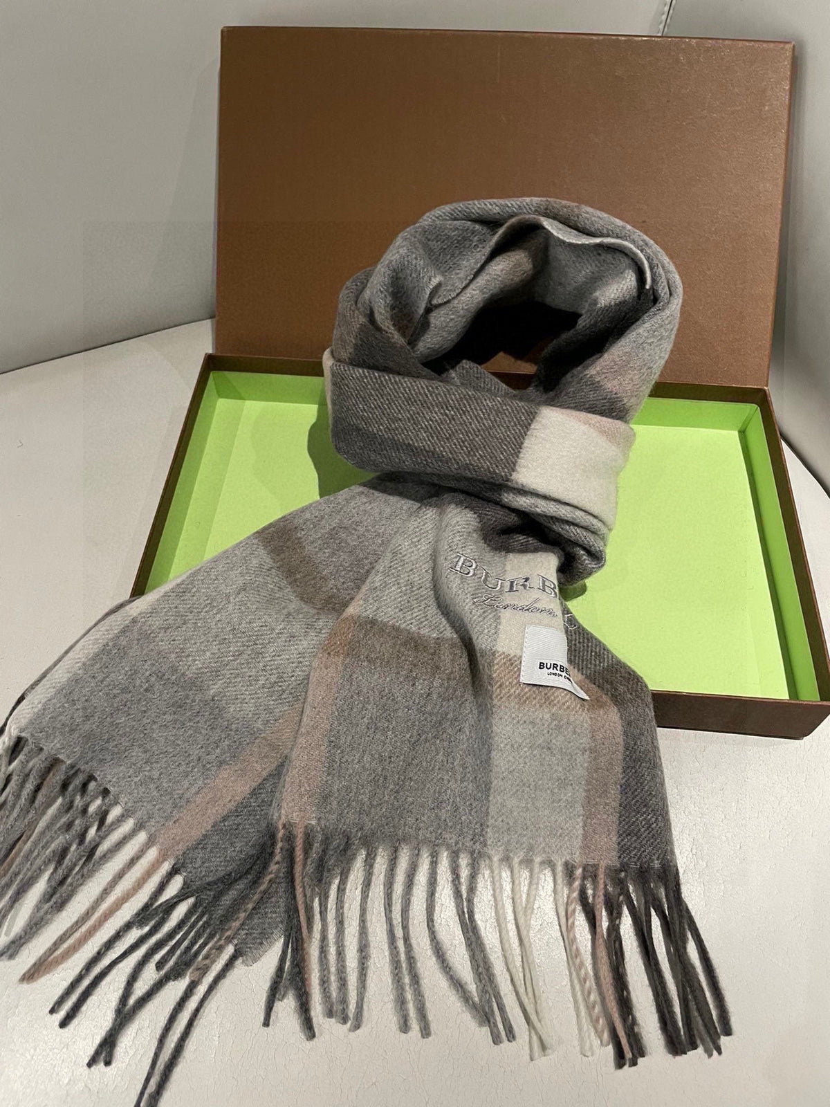 BURBERRY BBR SCARF 180 CM IN CASHMERE 486380