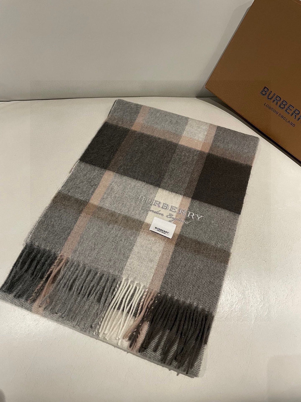 BURBERRY BBR SCARF 180 CM IN CASHMERE 486380
