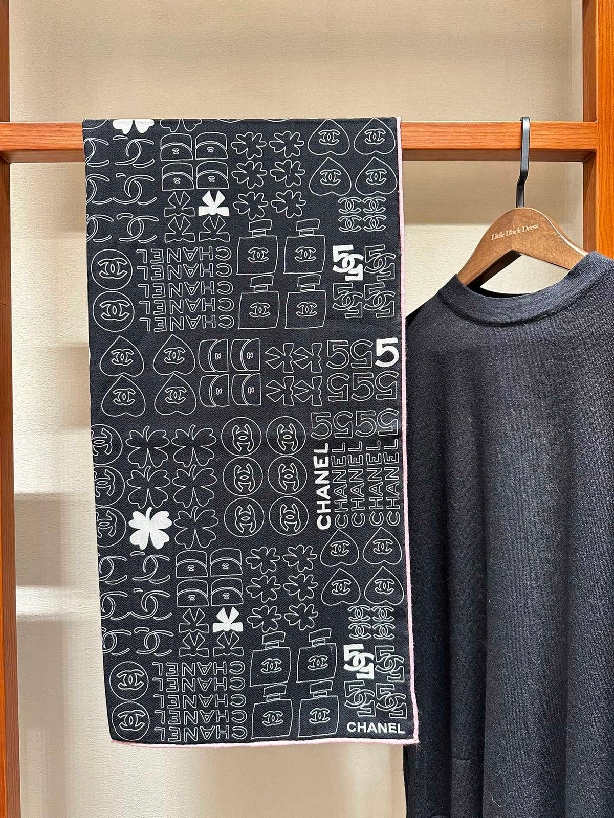 CHANEL SQUARE SCARF 140 CM IN BLACK MONOGRAM SILK 403999